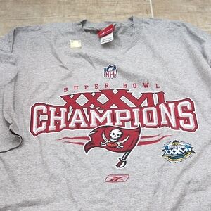 NWT- NFL Super Bowl XXXVII  Gray Tee.